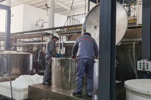 Improvements in the production of creatine monohydrate to increase production quality and yield